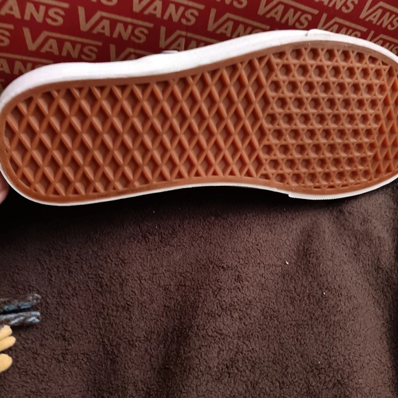 Brand New VANS Classic Slip-On Checkerboard Tennis Shoe 👟 - Picture 11 of 14